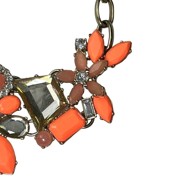J Crew Statement Bib Necklace Orange Coral Gold Tone Rhinestone Stone - Picture 3 of 8